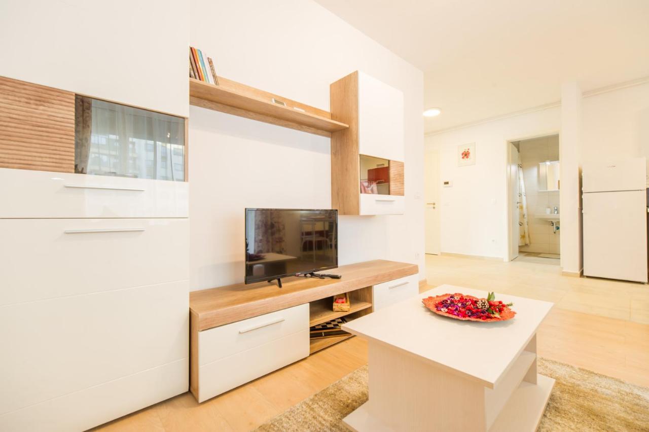 Deluxe Suite Coresi บราชอฟ ภายนอก รูปภาพ